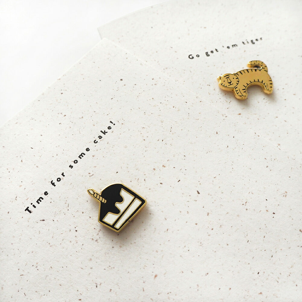 OLD ENGLISH ENAMEL PIN グリーティングカード｜メッセージカード ギフト 誕生日 プレゼント