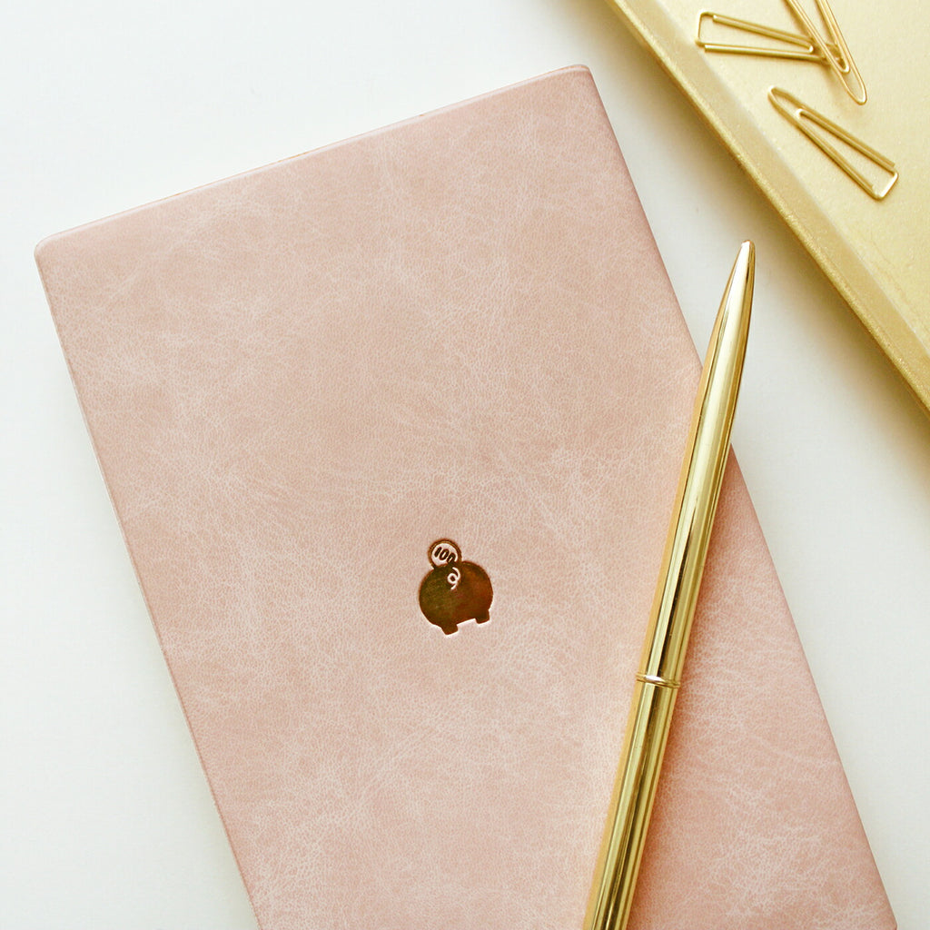 手帳 2026 マトカ 2026年1月始まり ダイアリー スケジュール帳｜新書判 スリムウィークリー・セパレート式『ラッキーモチーフ B｜LUCKY MOTIF B』Nitte かわいい ブタ ゾウ ポメラニアン クジラ シマエナガ ペンギン ハリネズミ 招き猫