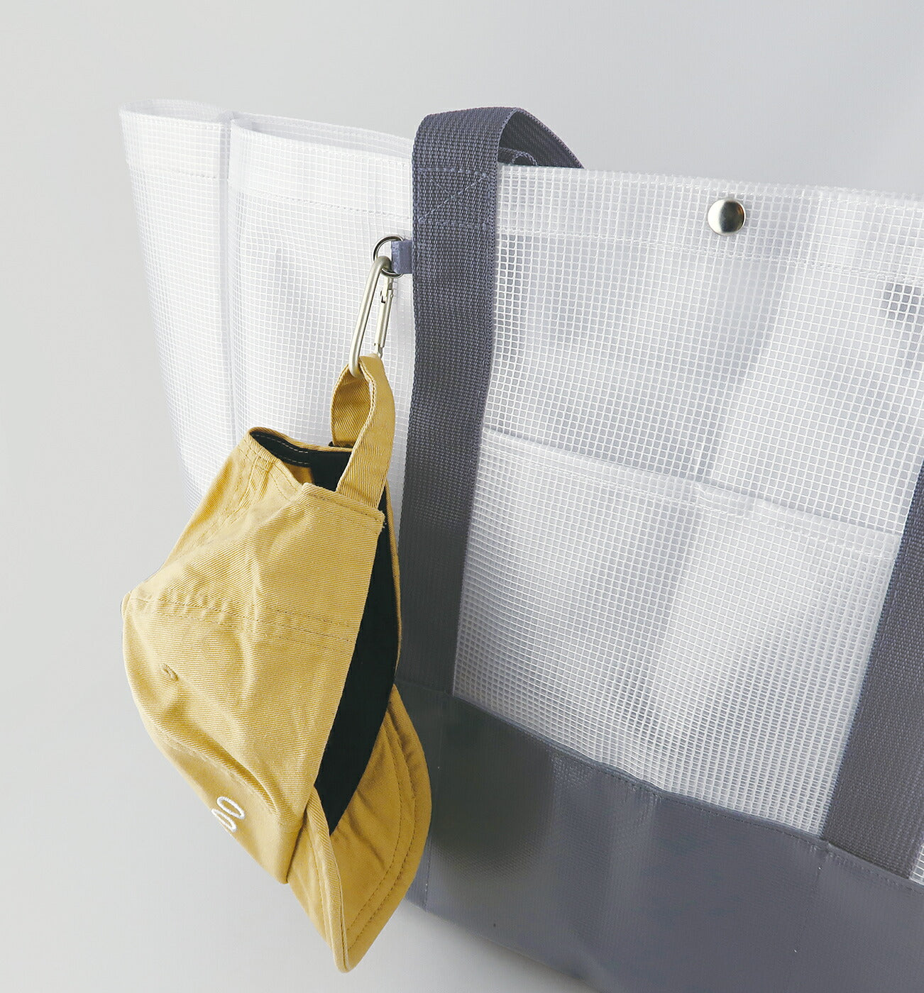 SORTIR ソルティール ビニールメッシュトート｜VINYL MESH TOTE BAG シンプル ピクニック 行楽 マイバッグ 大人 プール 夏 旅行 サウナ ジム 運動 レジャー バッグ スポーツ観戦 半透明 マザーズバッグ｜LEAFLETS