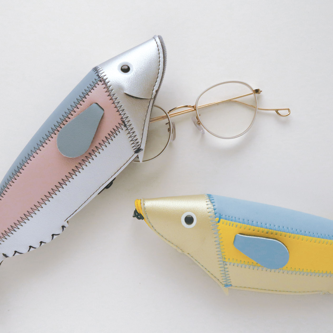フィッシュケース（FISH CASE）｜小物入れ 収納 ケース ポーチ ペンケース 魚 さかな 文具小物 ペン  メガネ メガネケース ユニーク 個性的｜MATOKA マトカ