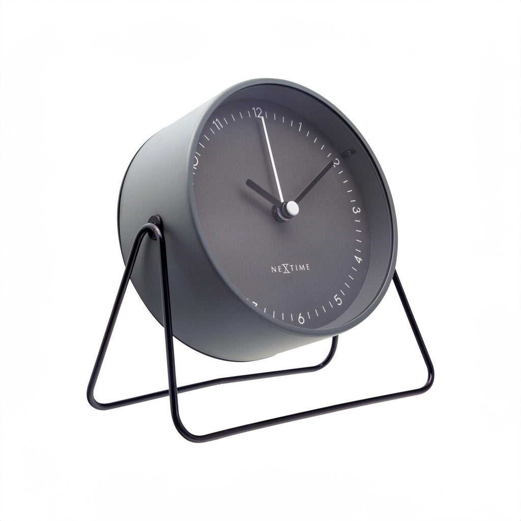 Berlin Table 置き時計｜table clock 時計 インテリア デザイン おしゃれ アート 引越し お祝い プレゼント ギフト モダンデザイン  デザイン時計 かっこいい シンプル テーブルクロック アラーム 目覚まし時計 ベージュ