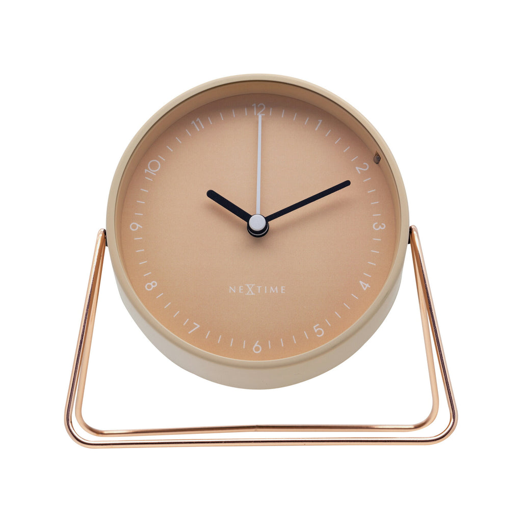 Berlin Table 置き時計｜table clock 時計 インテリア デザイン おしゃれ アート 引越し お祝い プレゼント ギフト モダンデザイン  デザイン時計 かっこいい シンプル テーブルクロック アラーム 目覚まし時計 ベージュ