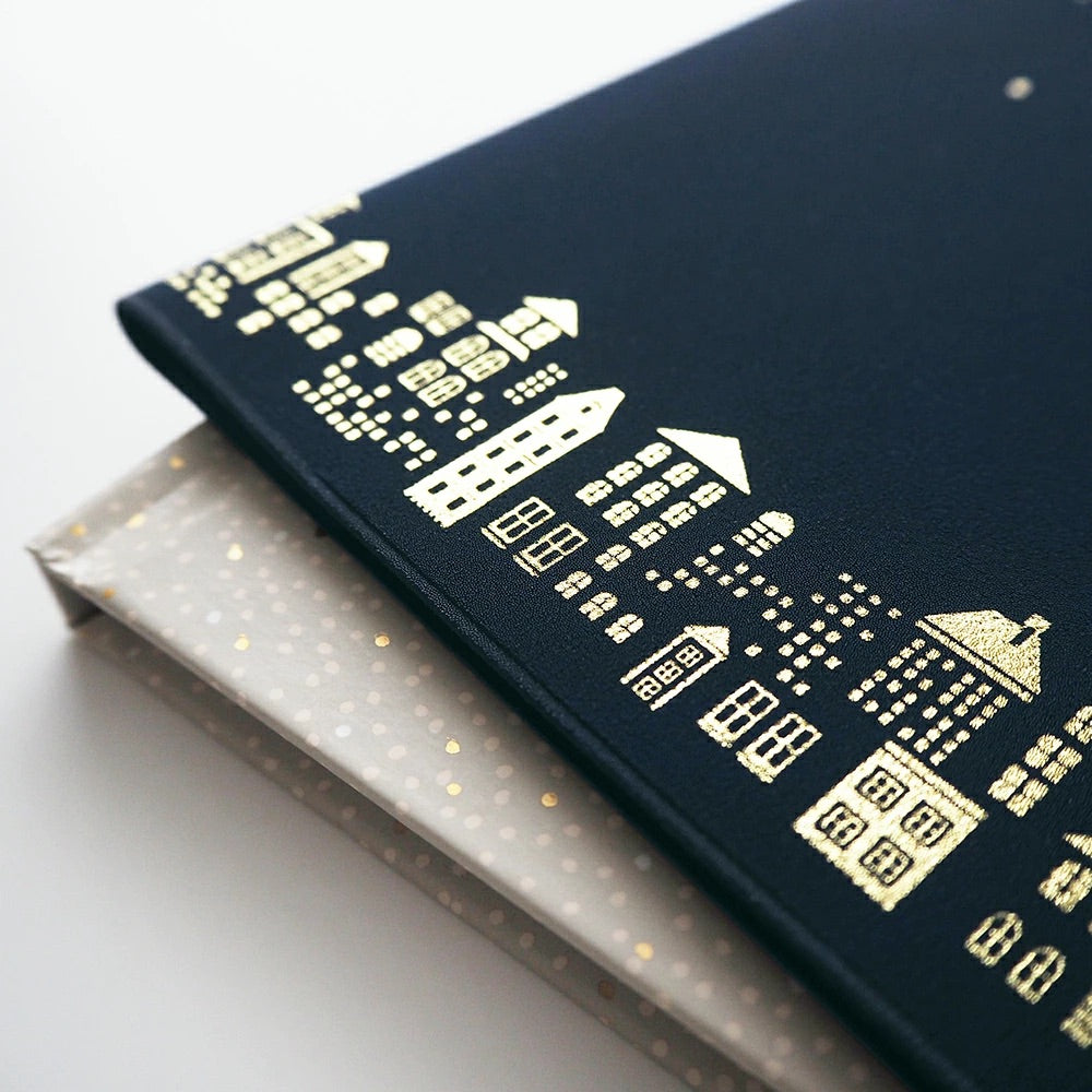 手帳 2026 マトカ 2026年（2025年10月始まり）ダイアリー スケジュール帳｜B6サイズ マンスリー・フルカラー（月間ブロック）『ナイトホーク｜NIGHTHAWK』大人かわいい おしゃれ 星