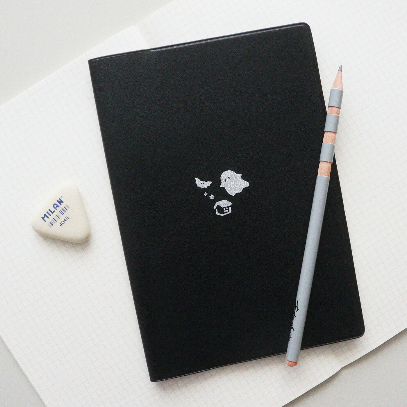 手帳 2026 マトカ 2026年（2025年10月始まり）ダイアリー スケジュール帳｜B6サイズ マンスリー・フルカラー（月間ブロック）『おばけハウス｜OBAKE HOUSE』大人かわいい おしゃれ