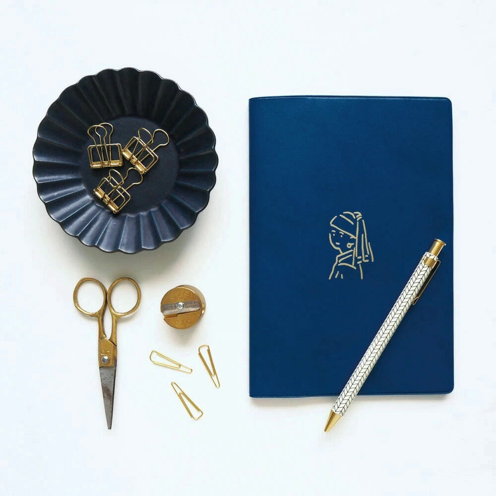 手帳 2026 マトカ 2026年（2025年10月始まり）ダイアリー スケジュール帳｜B6サイズ マンスリー・フルカラー（月間ブロック）『マスターピース｜MASTERPIECE』大人かわいい おしゃれ 芸術 絵画 フェルメール ゴッホ ルノワール