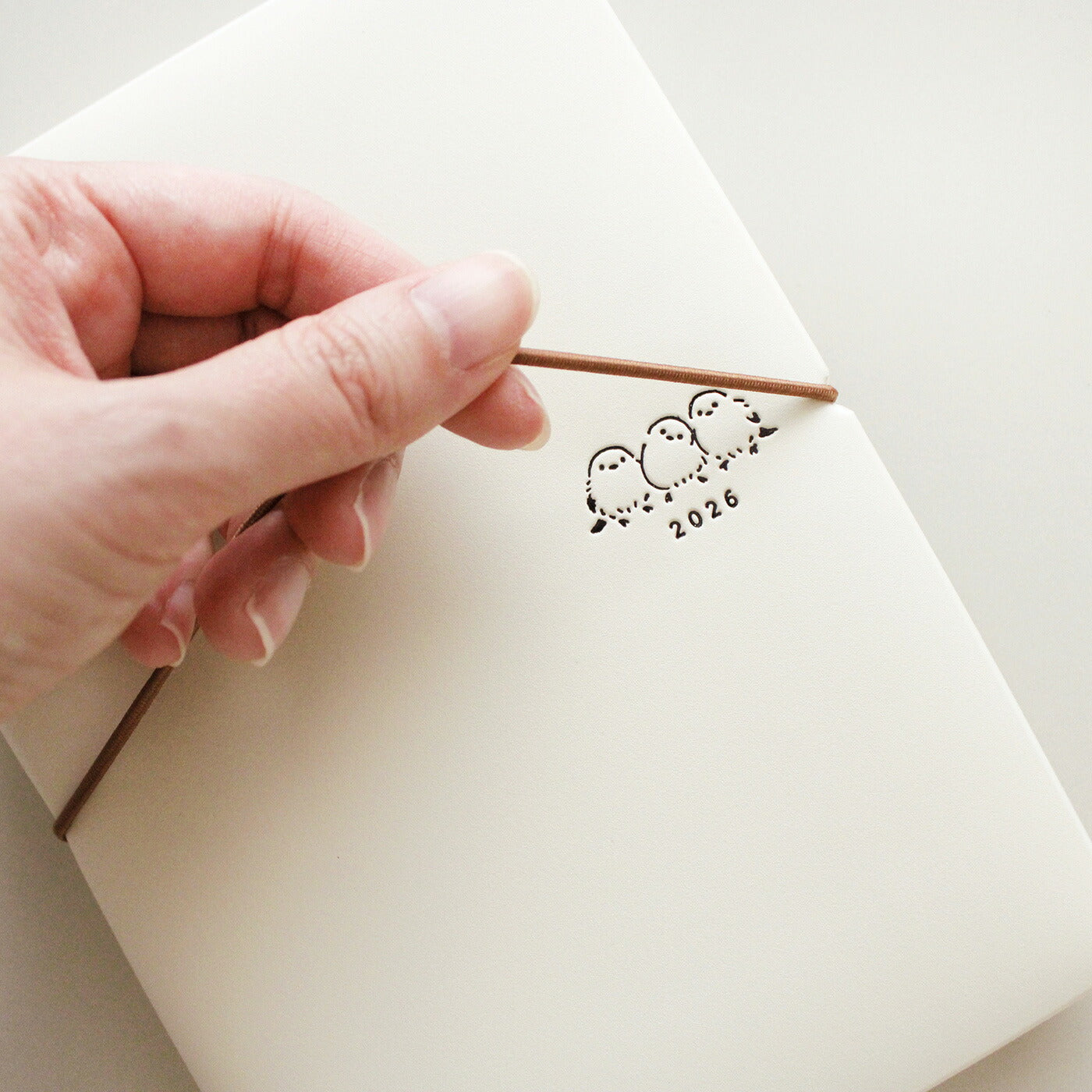 手帳 2026 マトカ 2026年（2025年10月始まり）ダイアリー スケジュール帳｜B6サイズ ウィークリー・ブロック式（週間ブロック・日記帳）『シマエナガだんご｜SHIMAENAGA DANGO』大人かわいい