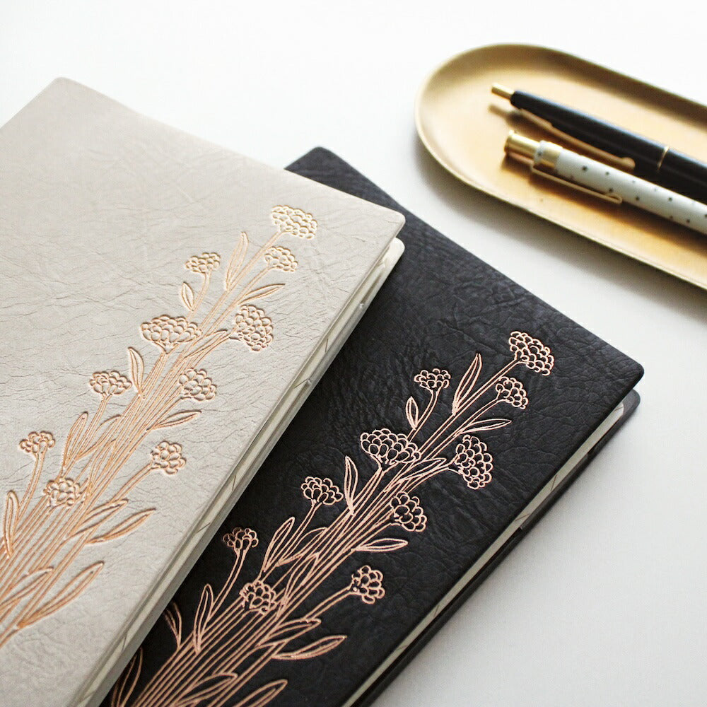 【限定】手帳 2026 マトカ 2026年（2025年10月始まり）ダイアリー スケジュール帳｜B6サイズ ウィークリー・ブロック式（週間ブロック・日記帳）『野花』花 フラワー 植物