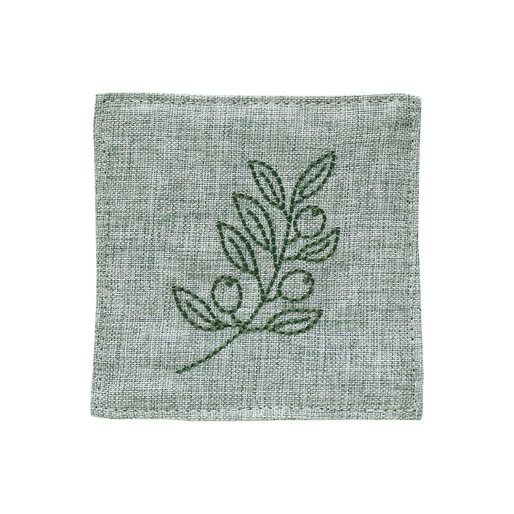 LINDEN リンデン 刺繍コースター｜マット シンプル ティータイム 植物 可愛い おしゃれ 大人 雑貨 ティータイム アフタヌーンティー 花 フラワー オリーブ かすみ草 金木犀 ラベンダー カモミール｜LEAFLETS