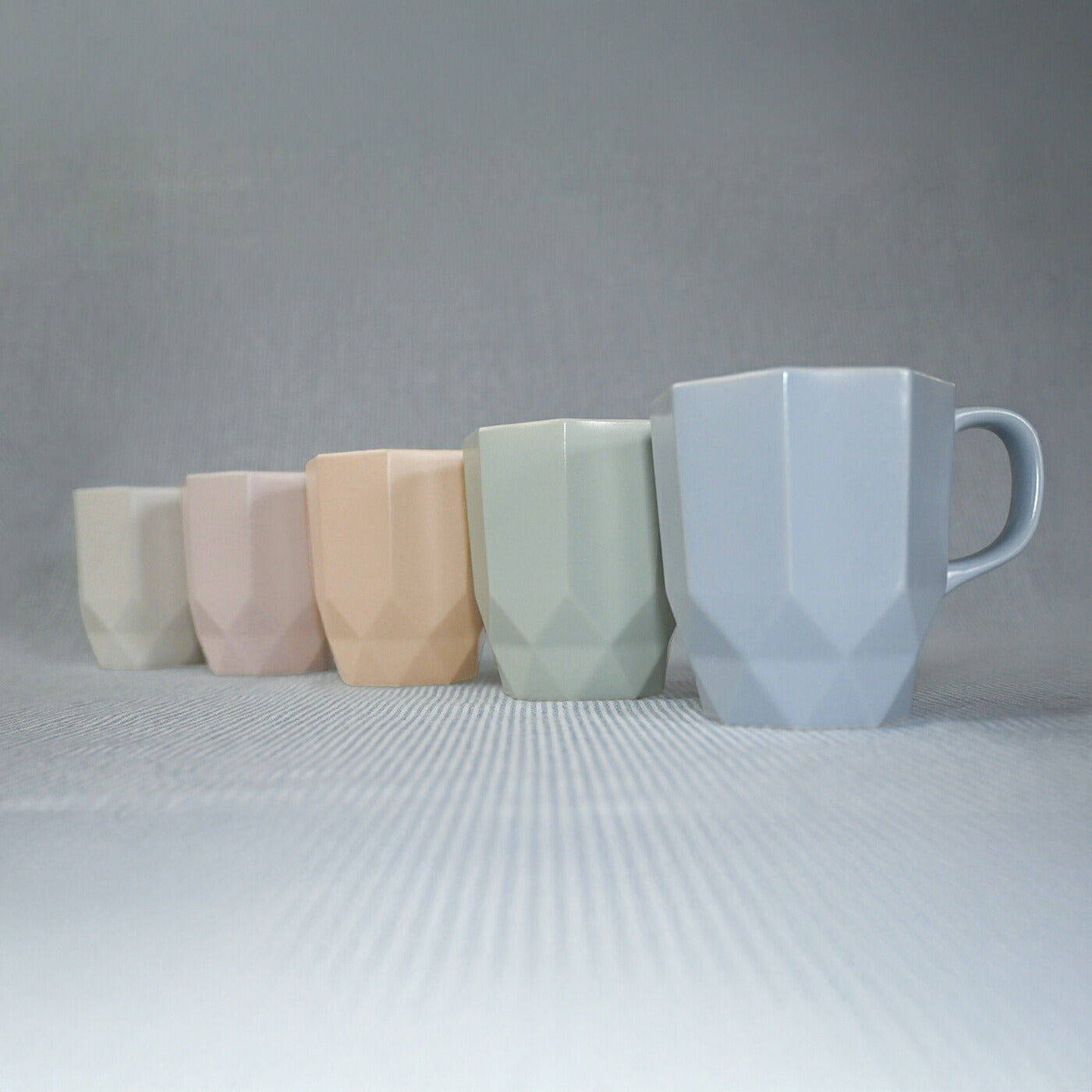 Katharos カタロス マグカップ｜食器 コップ マグ ティーセット カップ 美濃焼 誕生日 ギフト プレゼント おしゃれ 可愛い 上品 陶器 日本製 260ml パステル ペール｜SERATA セラータ