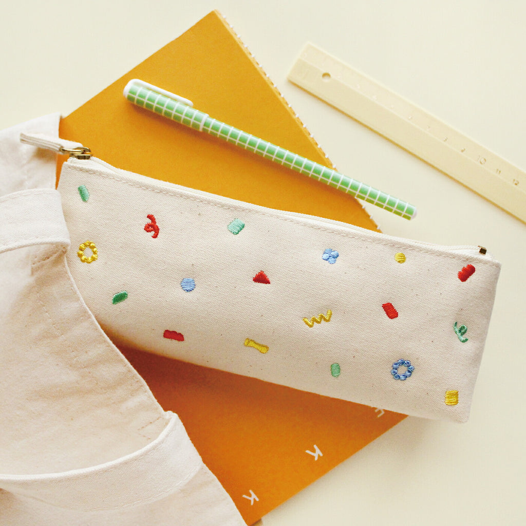 CANVAS PEN CASE キャンバスペンケース A｜おしゃれ かわいい 高校生 中学生 入学 シンプル 小物入れ キャンバス シンプル 大容量 マスターピース 刺繍 帆布｜MATOKA マトカ