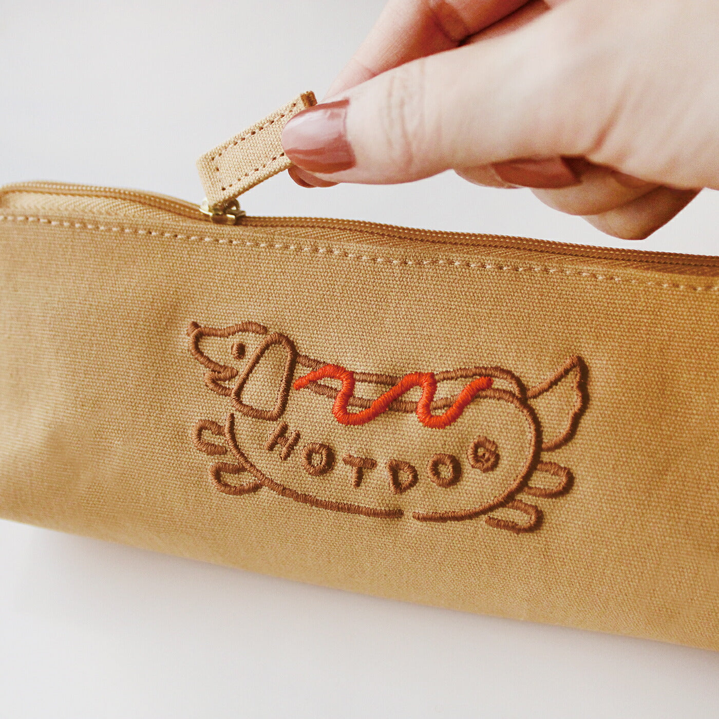 CANVAS PEN CASE キャンバスペンケース A｜おしゃれ かわいい 高校生 中学生 入学 シンプル 小物入れ キャンバス シンプル 大容量 マスターピース 刺繍 帆布｜MATOKA マトカ