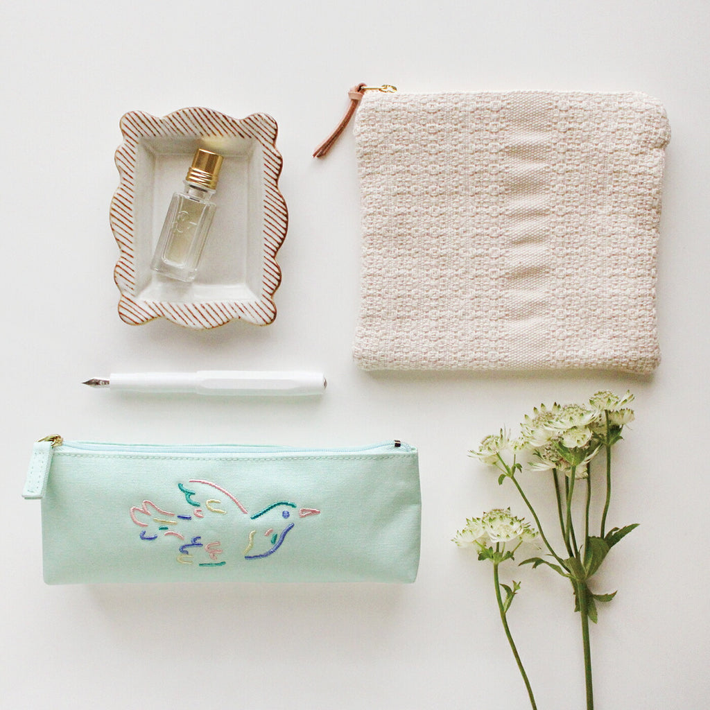 CANVAS PEN CASE キャンバスペンケース A｜おしゃれ かわいい 高校生 中学生 入学 シンプル 小物入れ キャンバス シンプル 大容量 マスターピース 刺繍 帆布｜MATOKA マトカ