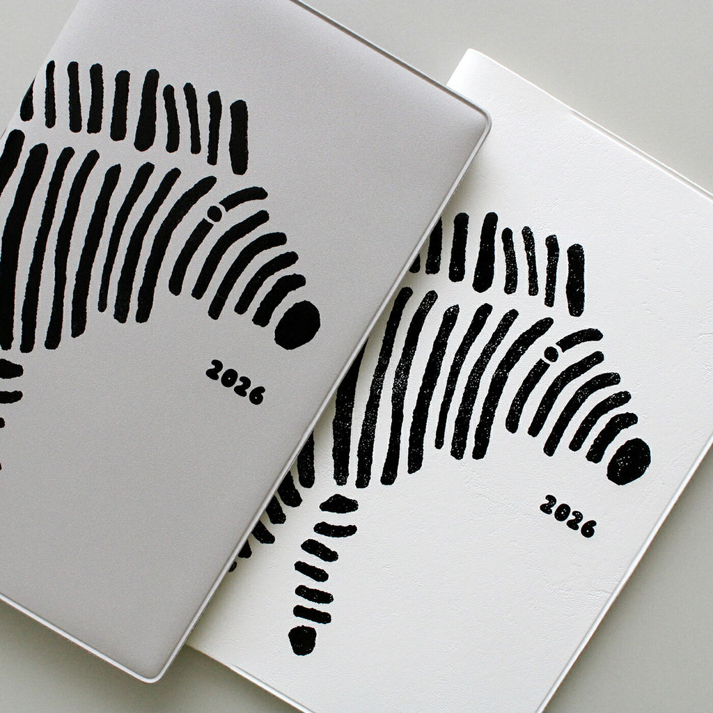 手帳 2026 マトカ 2026年1月始まり ダイアリー スケジュール帳｜新書判 コンパクトマンスリー（月間ブロック）『シマウマ｜SHIMAUMA』 馬 干支 午年 アニマル