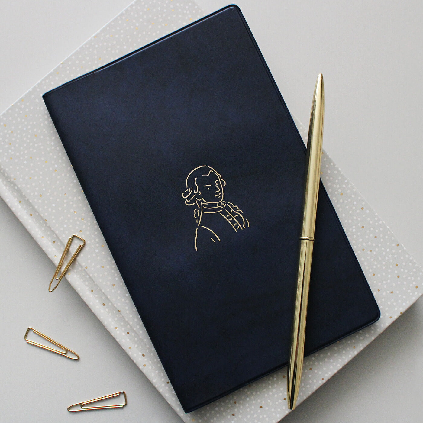 手帳 2026 マトカ 2026年1月始まり ダイアリー スケジュール帳｜新書判 コンパクトマンスリー（月間ブロック）『ムジーク｜MUSIK』｜モーツァルト バッハ べートーヴェン 偉人