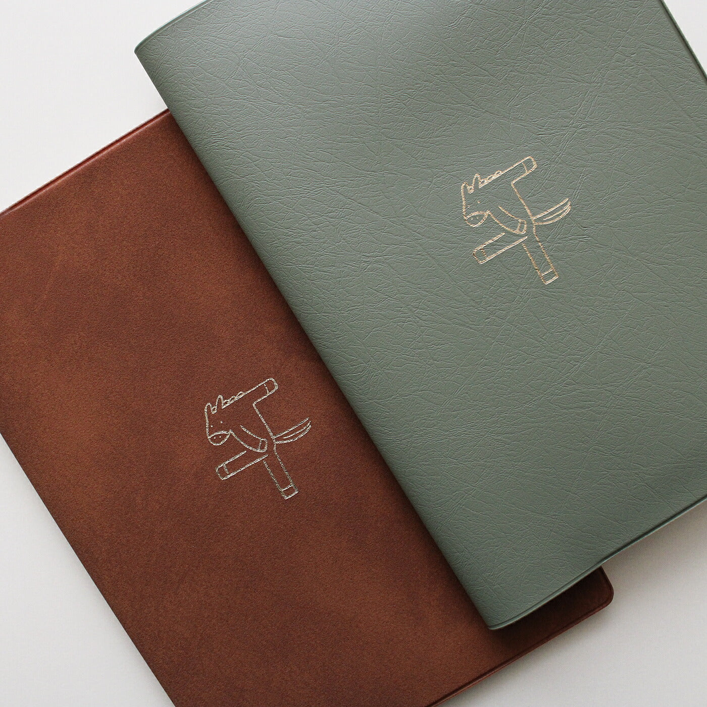 手帳 2026 マトカ 2026年1月始まり ダイアリー スケジュール帳｜B6サイズ マンスリー・フルカラー（月間ブロック）『ウマモジ｜UMAMOJI』干支 ウマ 馬 午