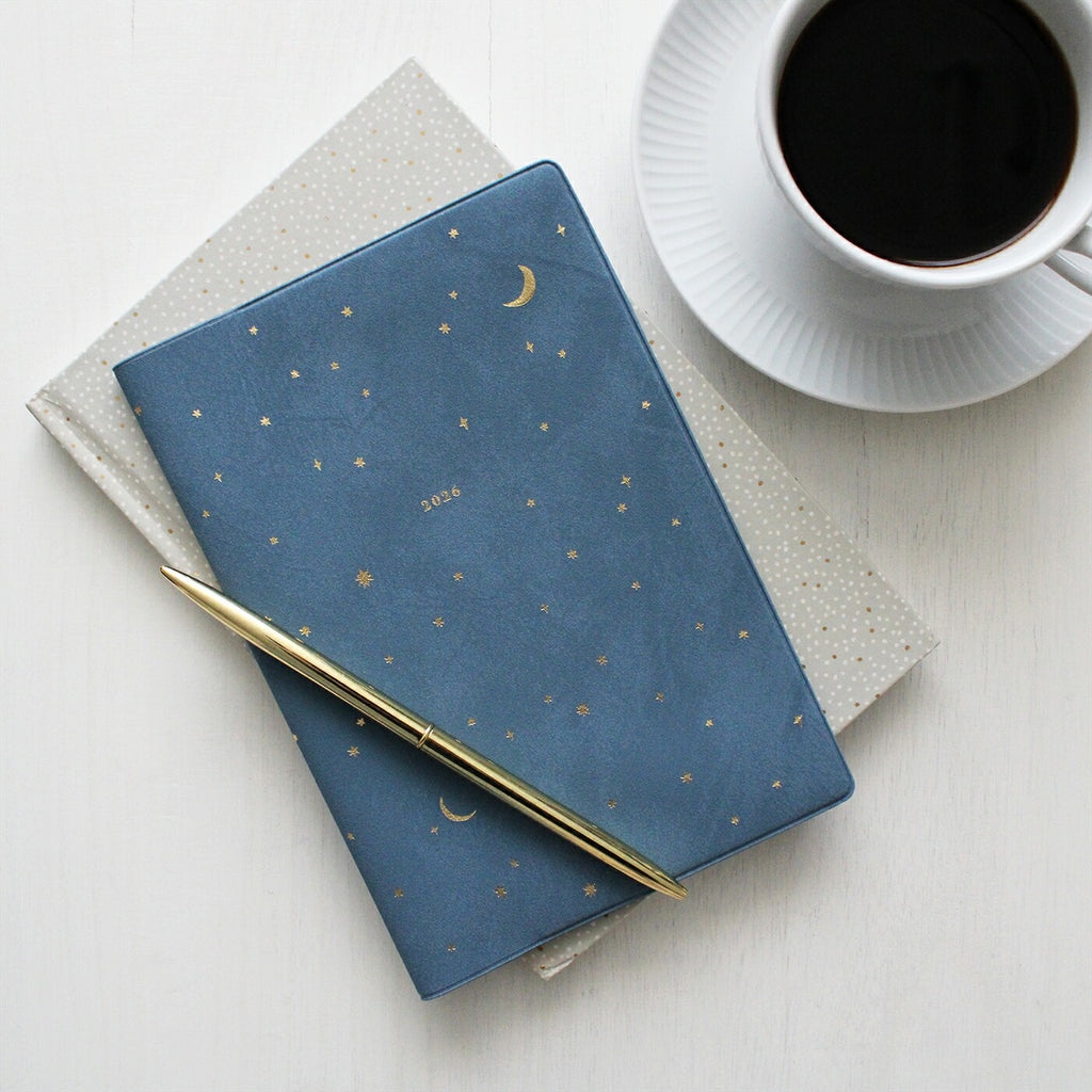 手帳 2026 マトカ 2026年1月始まり ダイアリー スケジュール帳｜B6サイズ マンスリー・フルカラー（月間ブロック）『ミニュイ｜MINUIT』夜空 星座 月