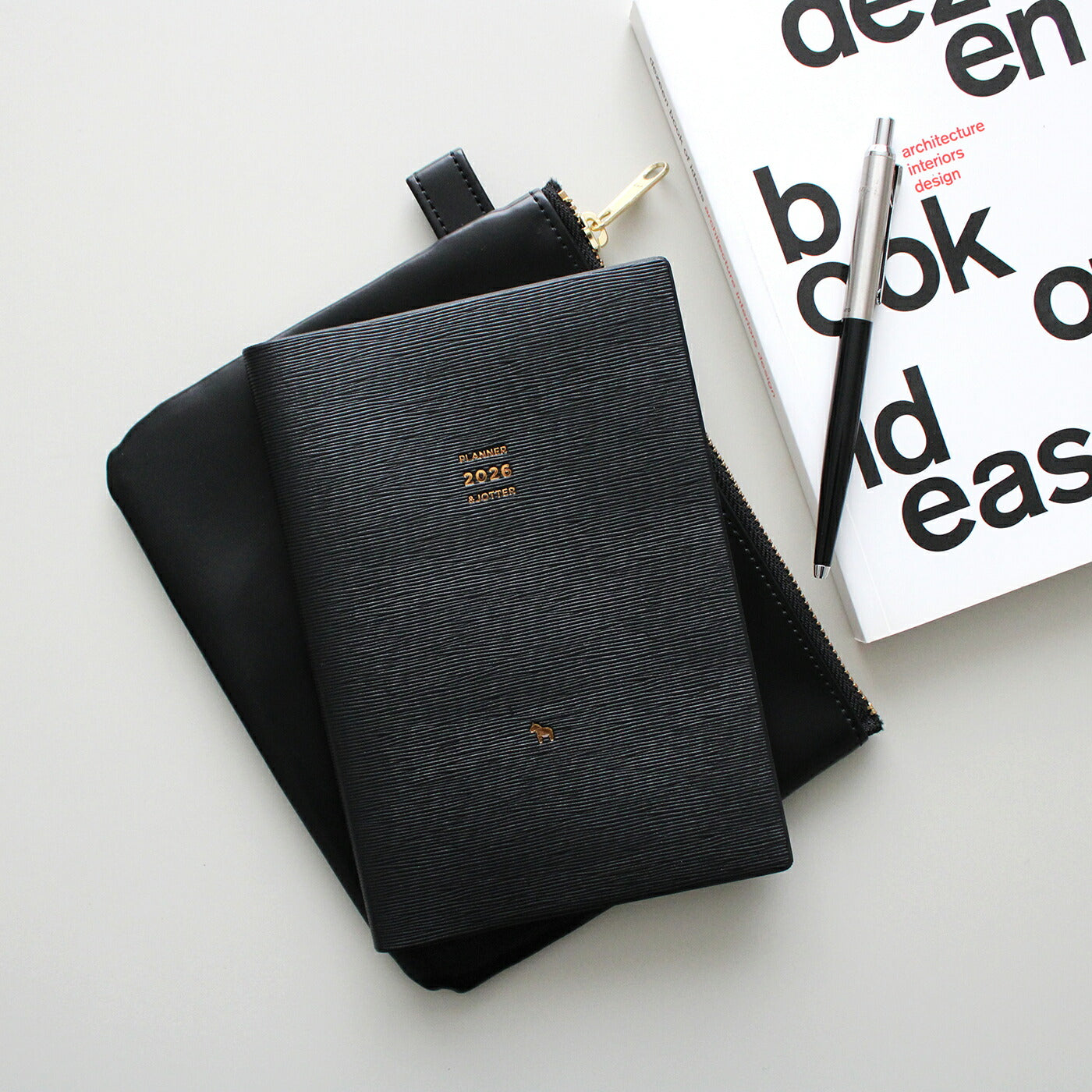 手帳 2026 マトカ 2026年1月始まり ダイアリー スケジュール帳｜B6サイズ ウィークリー・レフト式（週間ホリゾンタル）『コンピス｜KOMPIS』干支 ウマ 午 馬