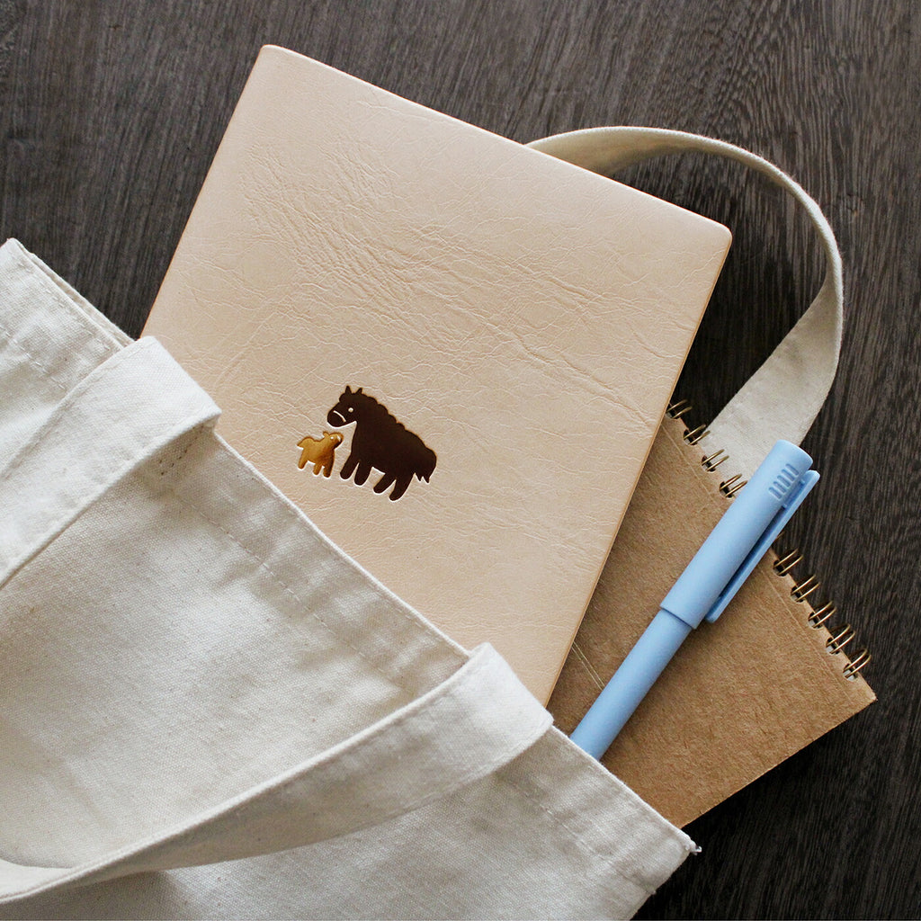 手帳 2026 マトカ 2026年1月始まり ダイアリー スケジュール帳｜B6サイズ ウィークリー・レフト式（週間ホリゾンタル）『シャッツ｜SCHATZ』干支 馬 ウマ シマエナガ おばけ オバケ