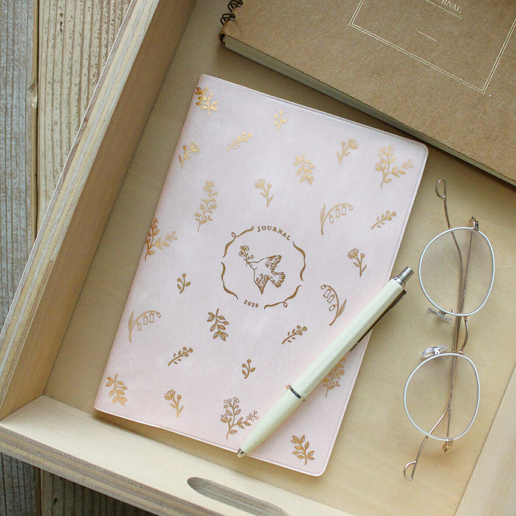 【限定】手帳 2026 マトカ 2026年1月始まり ダイアリー スケジュール帳｜B6サイズ マンスリー・フルカラー（月間ブロック）『フィオーリ』花 鳥 フラワー ボタニカル