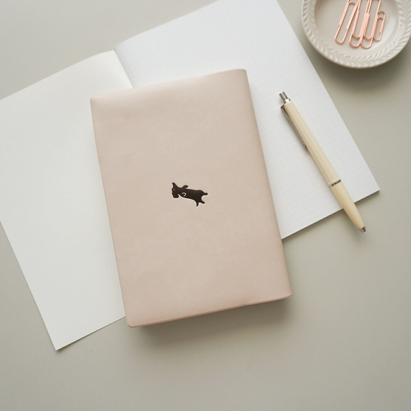 【限定】手帳 2026 マトカ 2026年1月始まり ダイアリー スケジュール帳｜B6サイズ ウィークリー・ブロック式（週間ブロック・日記帳）『ポイント｜POINT』ミナミコアリクイ アリクイ ダックス 犬