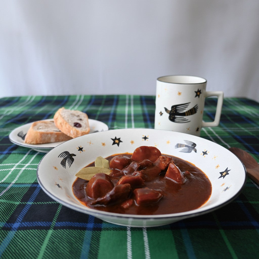 Fiaba 食器 Notte｜マグ マグカップ プレート 皿 美濃焼 誕生日 ギフト プレゼント おしゃれ 可愛い 上品 磁器 日本製 カフェ ティータイム 小皿 取り皿｜SERATA セラータ