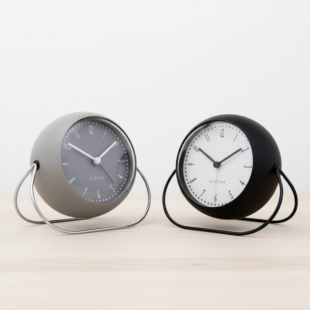 Bubble Alarm Clock 置き時計｜table clock 時計 インテリア デザイン おしゃれ アート 引越し お祝い プレゼント ギフト モダンデザイン  デザイン時計 かっこいい シンプル テーブルクロック アラーム 目覚まし時計