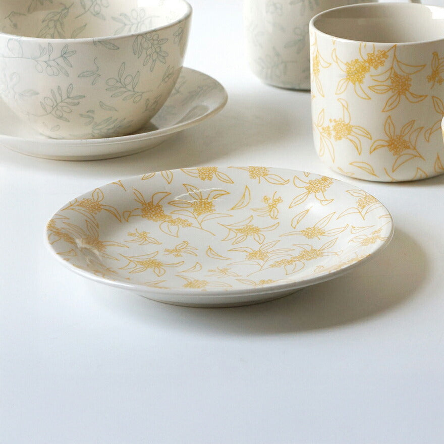 Delicat デリカ プレート｜食器 美濃焼 誕生日 ギフト プレゼント おしゃれ 可愛い 上品 陶器 日本製 オリーブ かすみ草 金木犀 花 取り皿 小皿 テーブルウェア｜SERATA セラータ