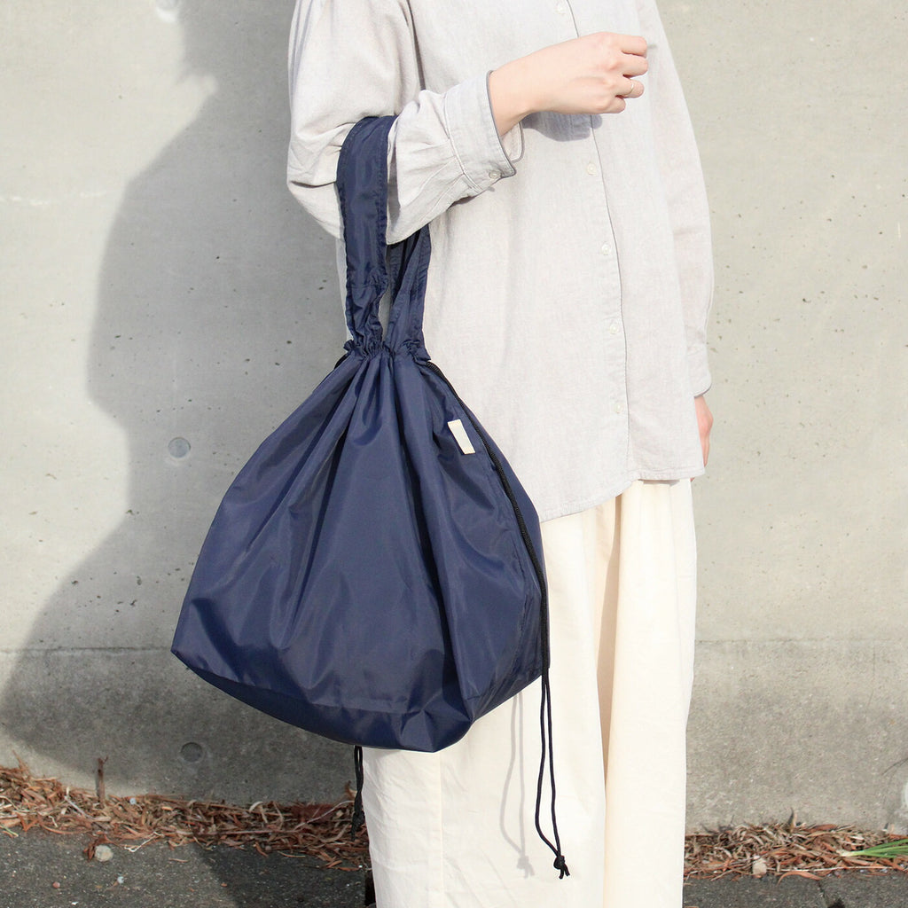 LAURIER TWO-TONE COOLER SHOPPING BAG｜ローリエ ツートーン 保冷 ショッピングバッグ 保温 コンパクト シンプル レジ袋 折りたたみ 大容量 大きめ おしゃれ パステル サブバッグ カラフル｜LEAFLETS リーフレッツ