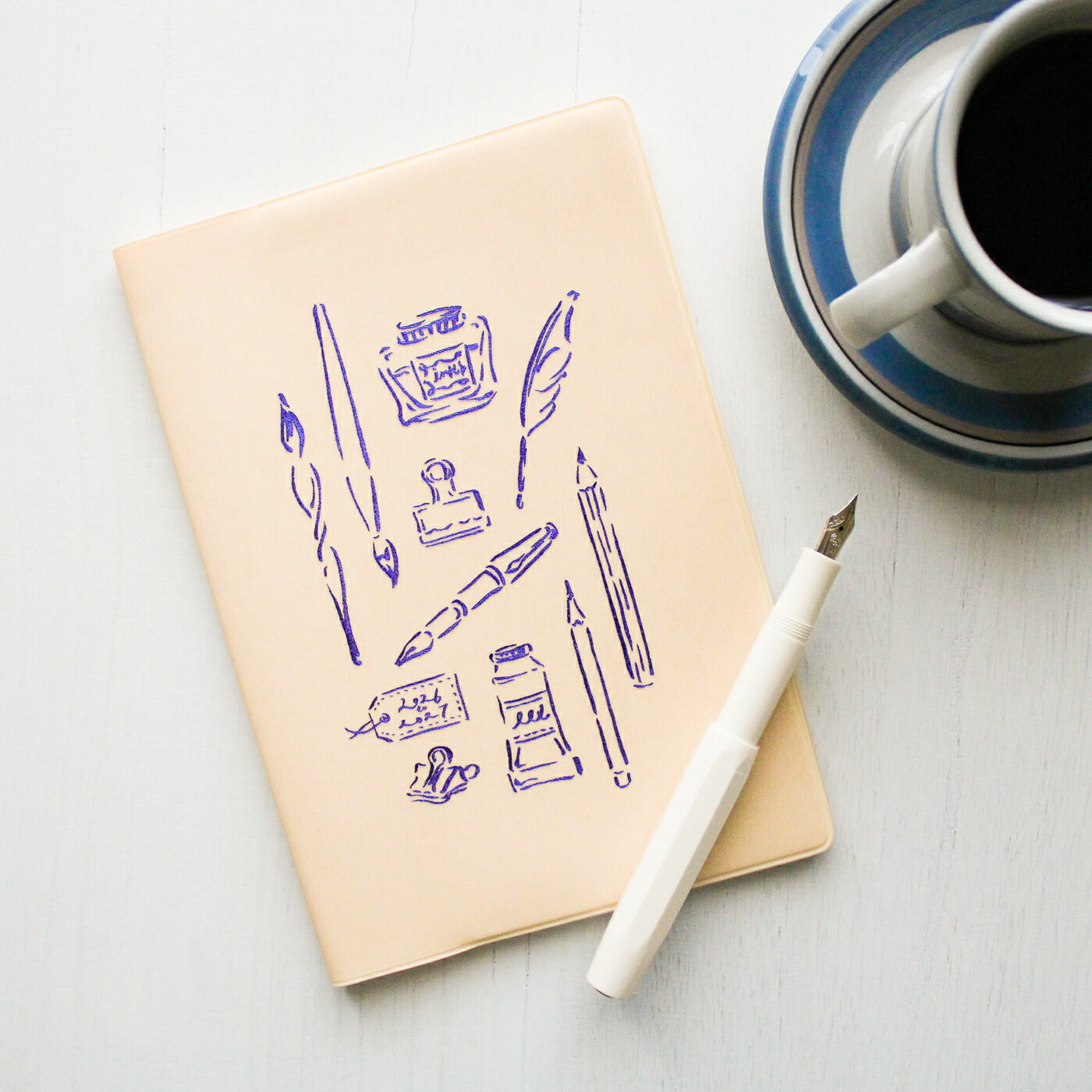 【ご予約 2月下旬発送】手帳 2026 マトカ 2026年4月始まり手帳 ダイアリー スケジュール帳｜B6サイズ マンスリー・スタンダード（月間ブロック）『パペトリ｜PAPETERIE』文房具 羽ペン インクボトル レトロ