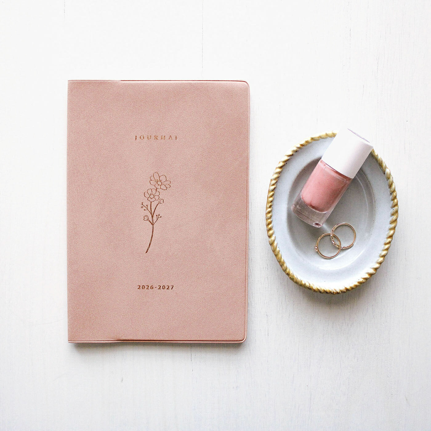 【ご予約 2月下旬発送】手帳 2026 マトカ 2026年4月始まり手帳 ダイアリー スケジュール帳｜B6サイズ マンスリー・スタンダード（月間ブロック）『フローラ｜FLORA』コスモス いちご 苺 イチゴ ひまわり 花 植物