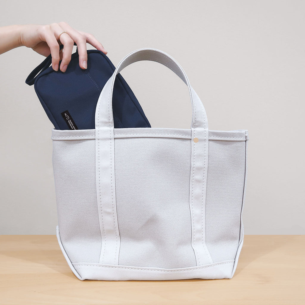 PROMENER BOOK POUCH プロムネ ブックポーチ｜ポーチ シンプル マイバッグ 文庫本 読書 ランチ サブバッグ バッグインバッグ 散歩 お出かけ ファッション ストラップ カバン