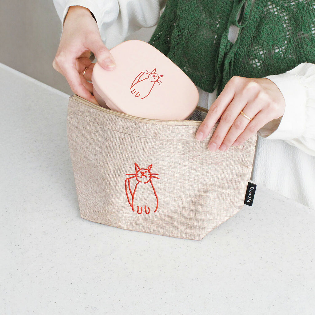 DOODLE 保冷ランチポーチ｜LUNCH COOLER POUCH 保冷 保温 弁当 ランチ シンプル ピクニック 遠足 行楽 パステルカラー 猫 犬 アヒル ゴリラ カラフル 大人 女子 男子 かわいい おしゃれ ドゥードゥル｜Leaflets