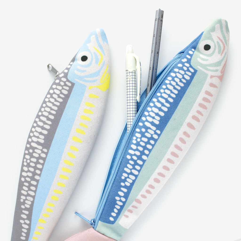 OSAKANA CASE｜小物入れ 収納 ケース ポーチ ペンケース 魚 さかな 文具 小物 ペン ユニーク 個性的 雑貨｜MATOKA マトカ