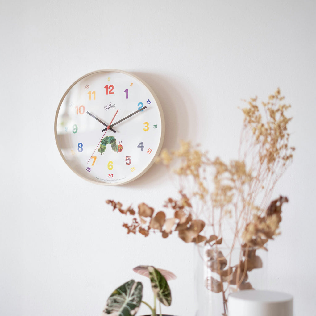 Eric Carle Wall Clock Small Caterpillar｜エリック・カール ウォールクロック スイープムーブメント 壁掛け時計 インテリア はらぺこあおむし 絵本 子供 デザイン アート イラスト
